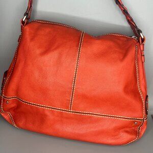 FOSSIL75082 LARGE ORANGE LEATHER SHOULDER BAG BRAIDED STRAP CREAM STITCHING KEY